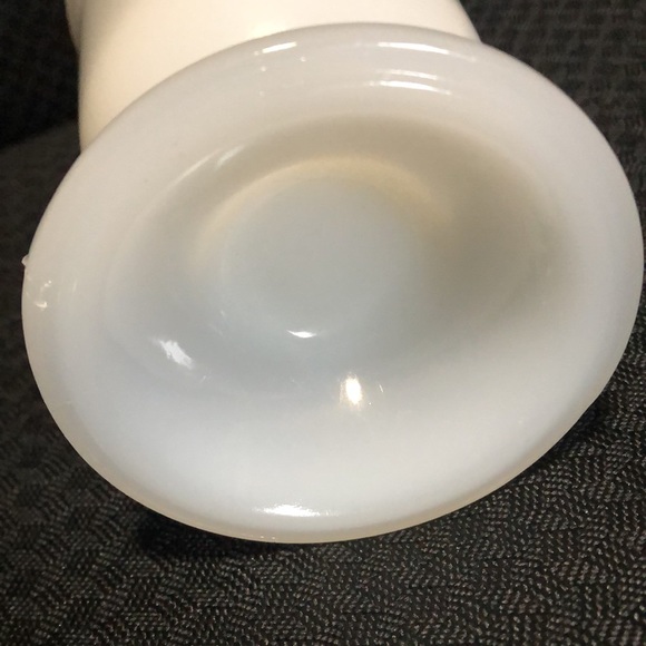 Vintage Walt Disney world milk glass footed Mom cup, mug. - Picture 3 of 10